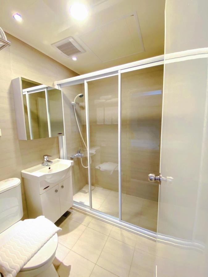 Hotel Huru House Taichung Luaran gambar