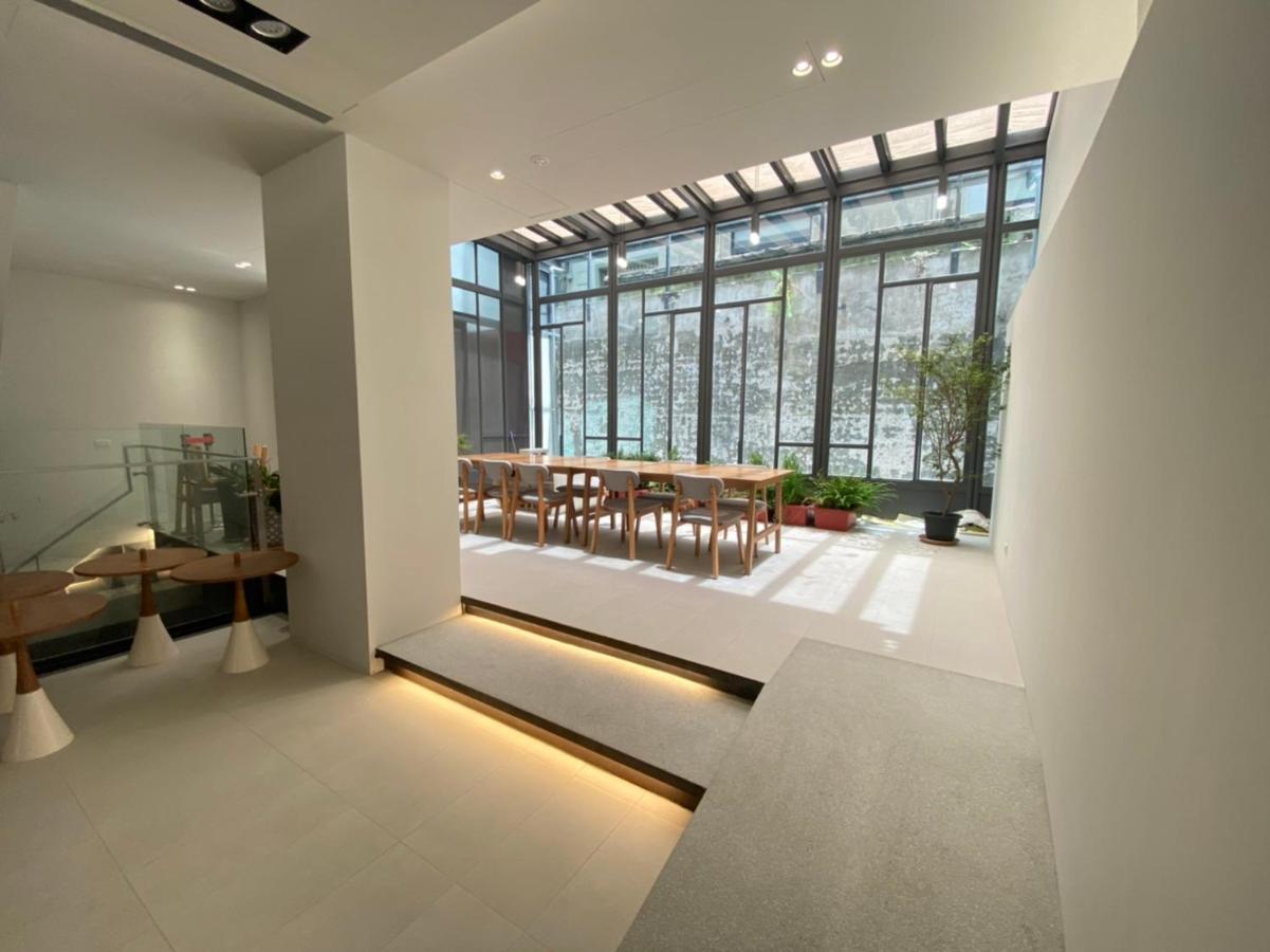 Hotel Huru House Taichung Luaran gambar