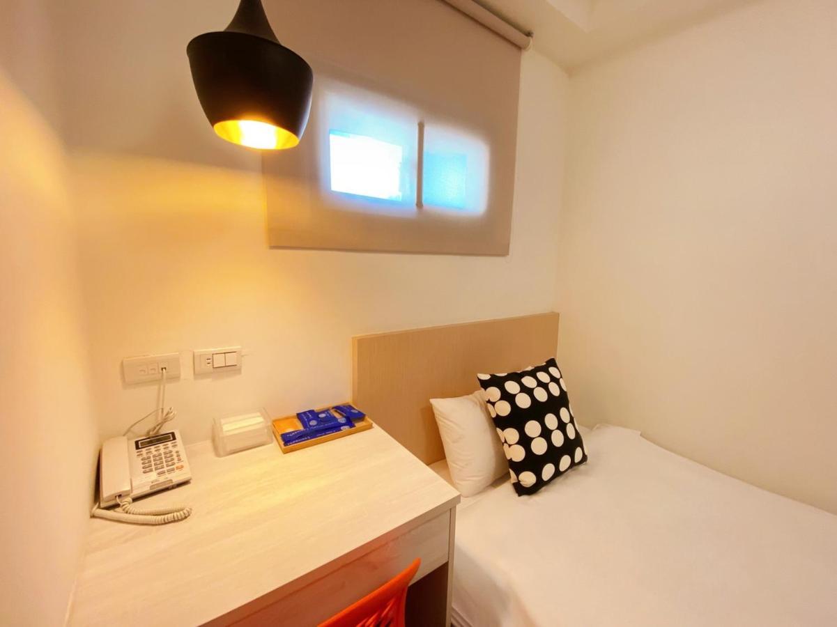 Hotel Huru House Taichung Luaran gambar