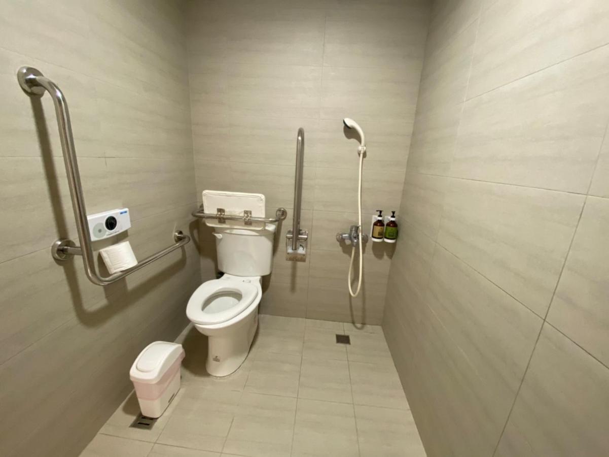 Hotel Huru House Taichung Luaran gambar